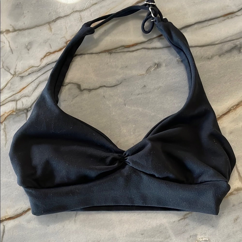 Stylish Backless Sports Bra